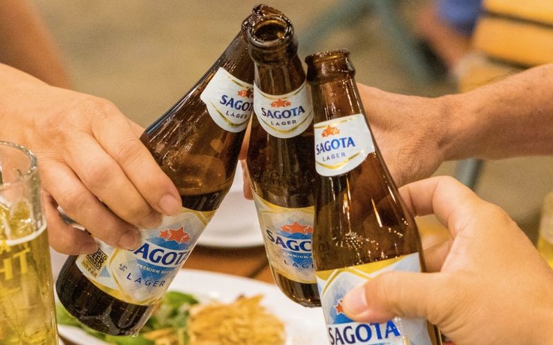 Sabeco muon chi hon 800 ty dong thau tom chu hang bia Sagota hinh anh