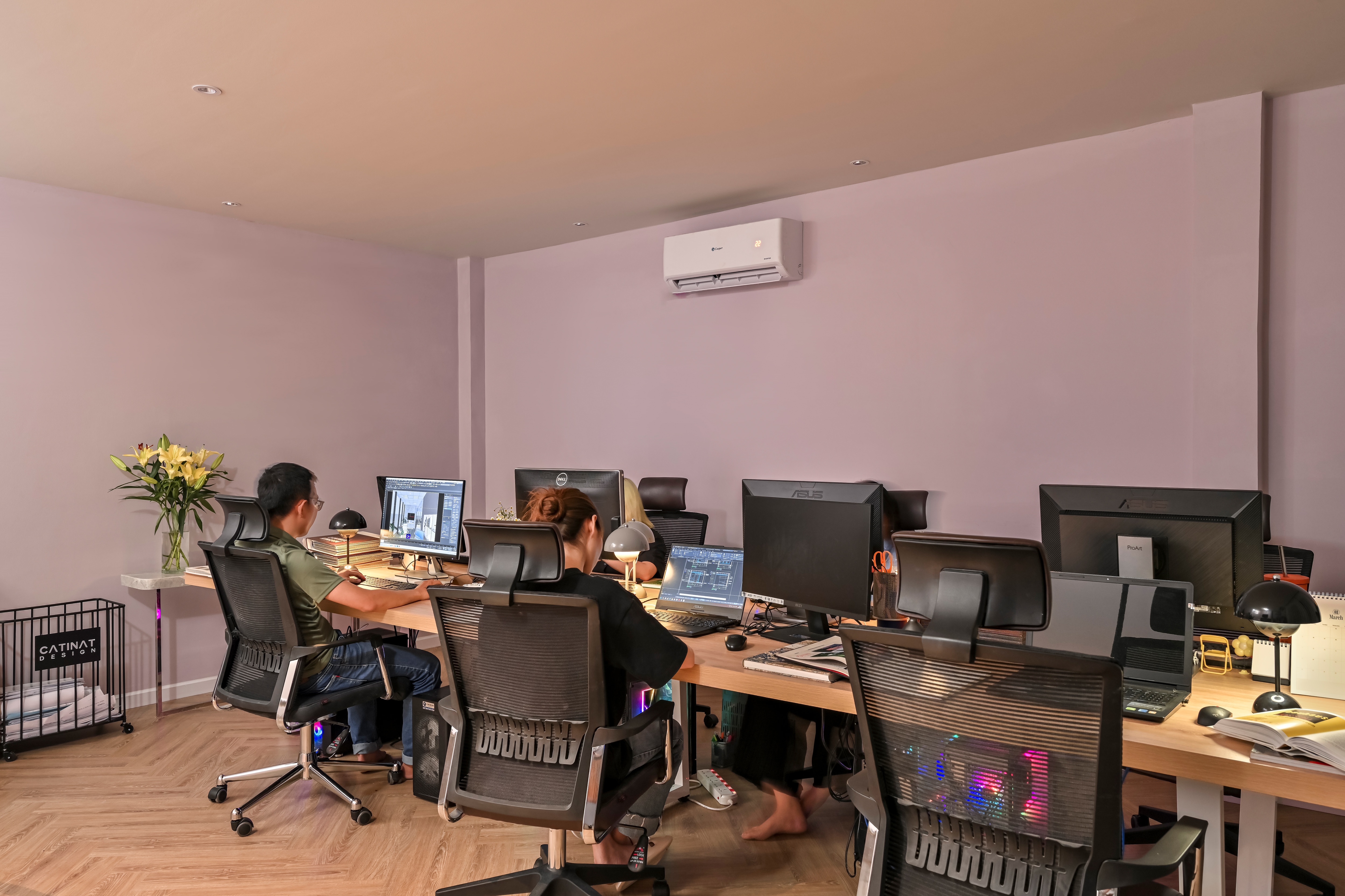 emily in paris anh 11