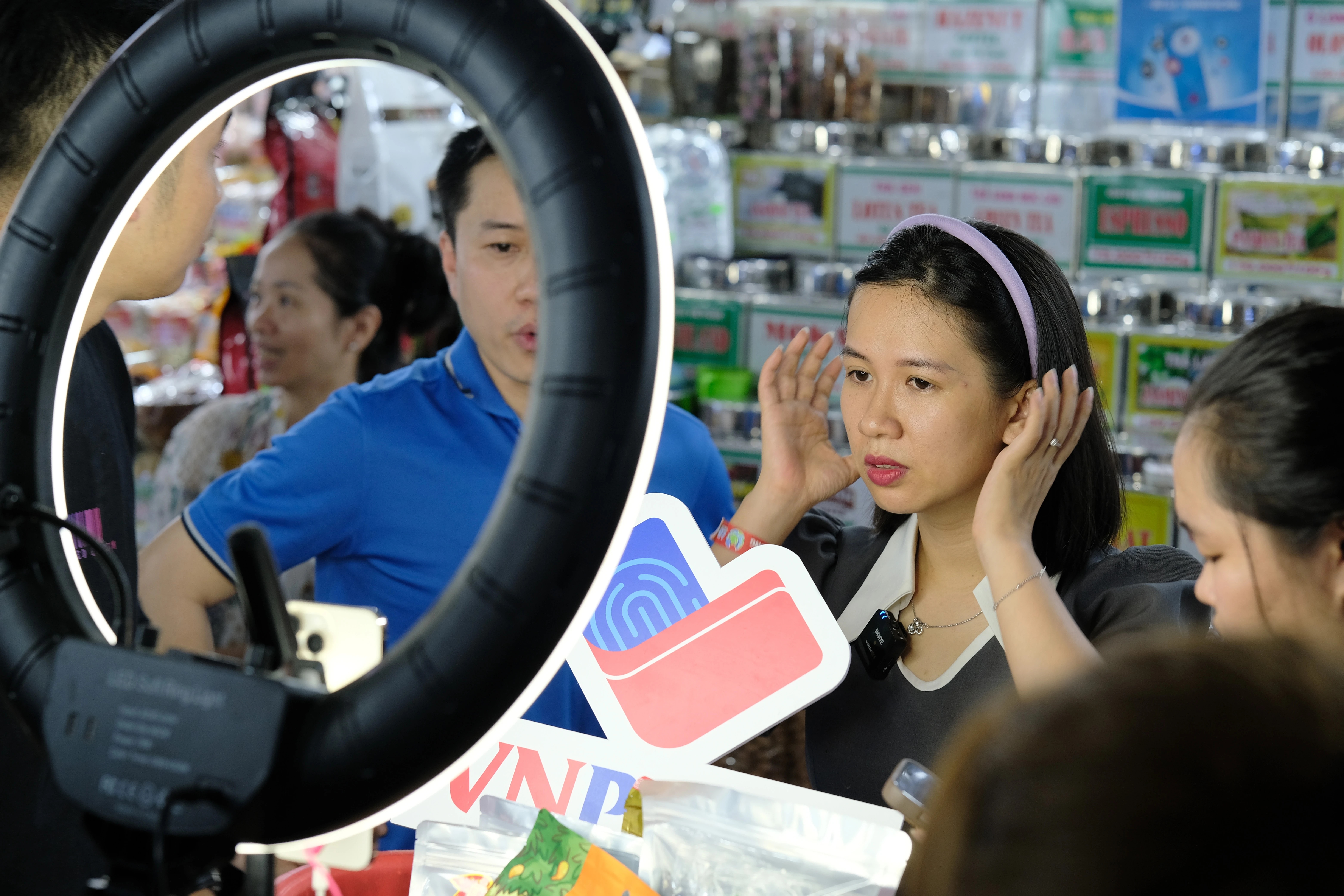 Hang nghin doanh nghiep se tham gia ket noi cung cau tai TP.HCM hinh anh