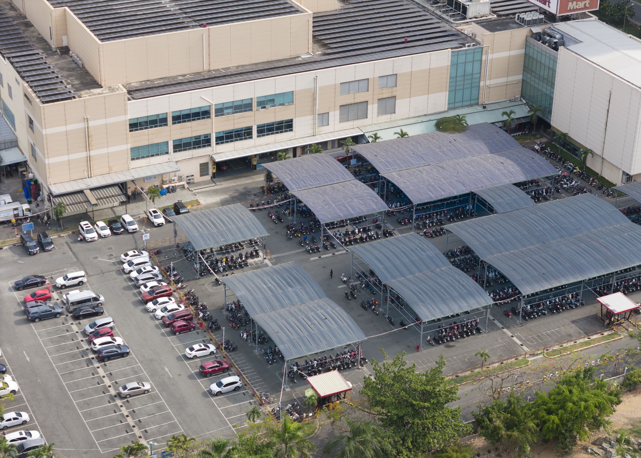 lotte mart sai pham,  sieu thi quan 7 anh 2