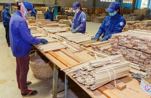 Phu Tai dong cua loat nha may o Khanh Hoa, Dak Nong hinh anh