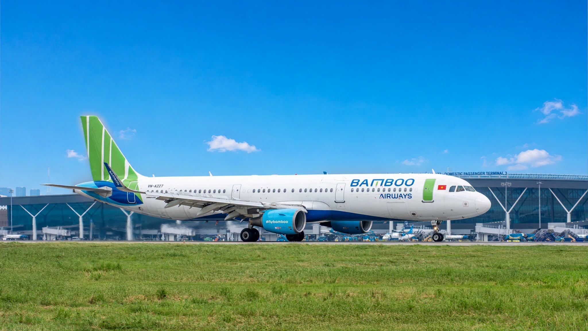 Bamboo Airways xin lỗi, thông báo hoàn vé sau loạt chuyến bay bị hủy