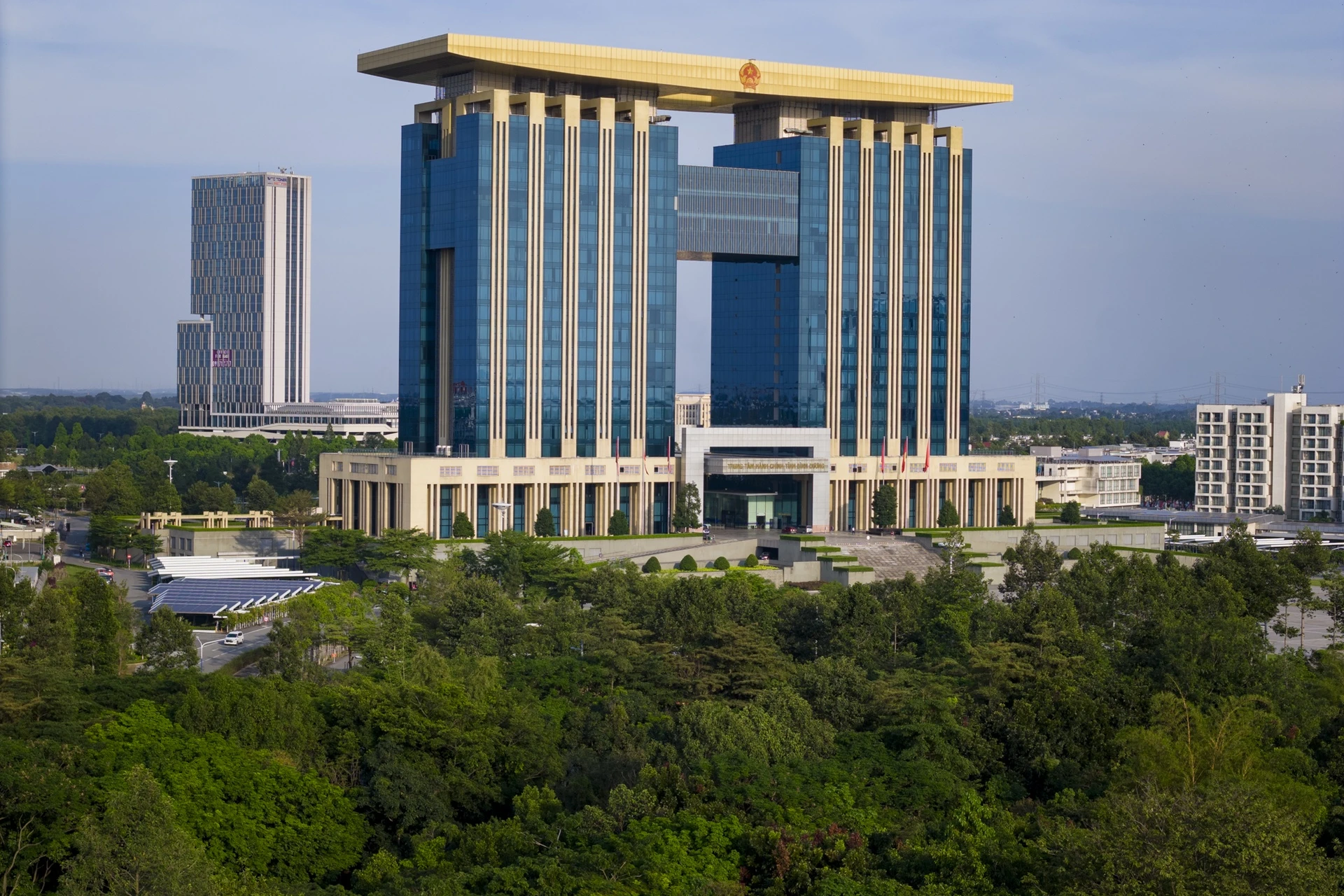 Them loat can ho 2 ty dong o Binh Duong hinh anh