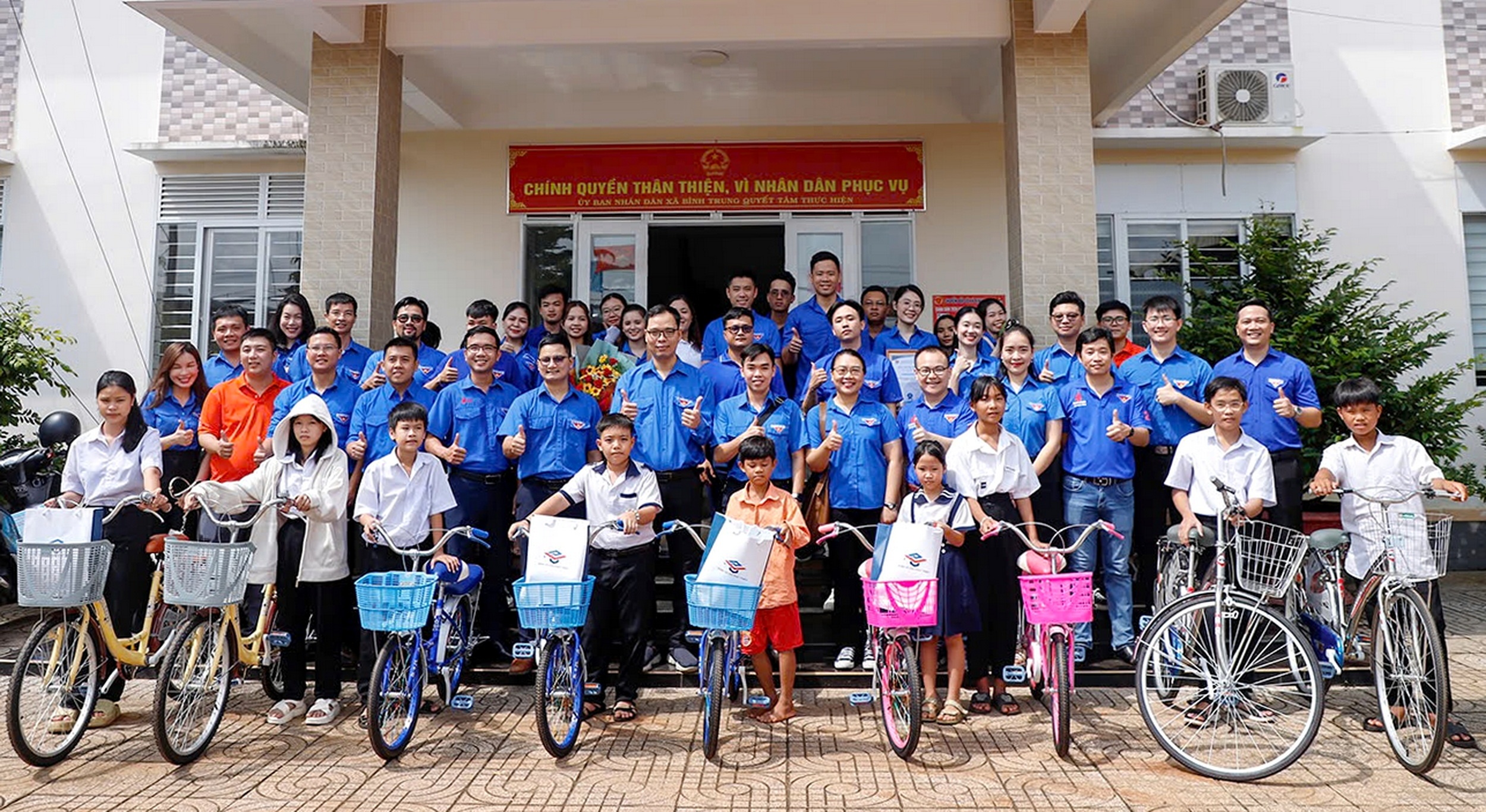 PV GAS chap canh uoc mo, mang yeu thuong lan toa cong dong hinh anh