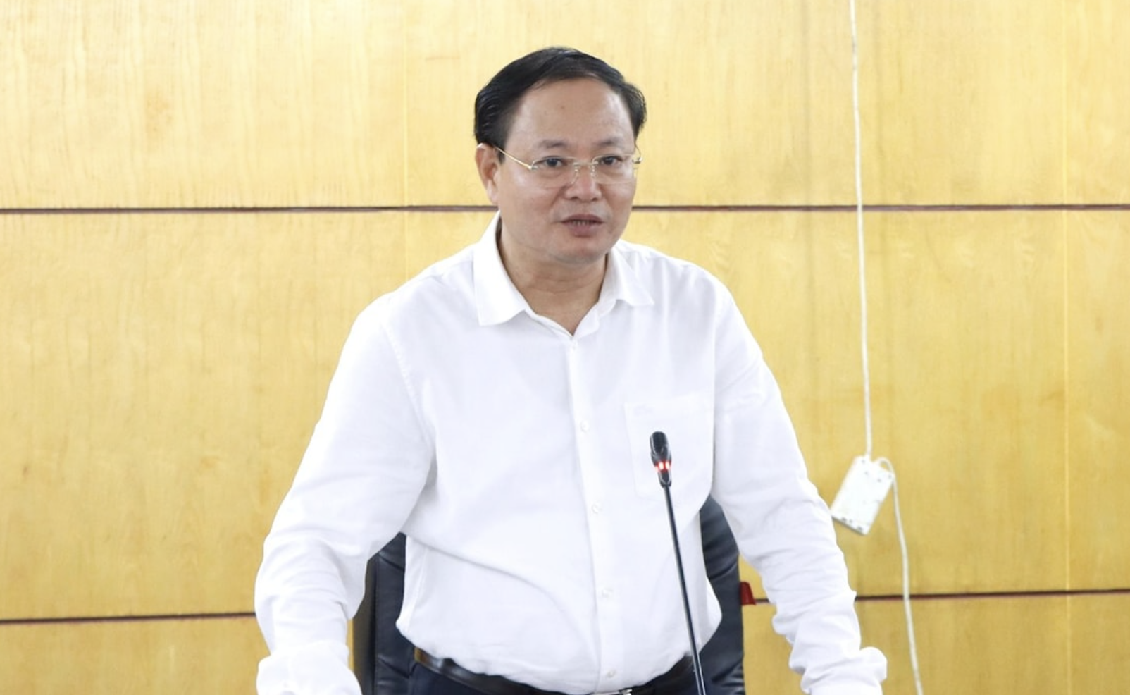 Bo TN&MT thong nhat voi cac dia phuong dieu chinh bang gia dat hinh anh