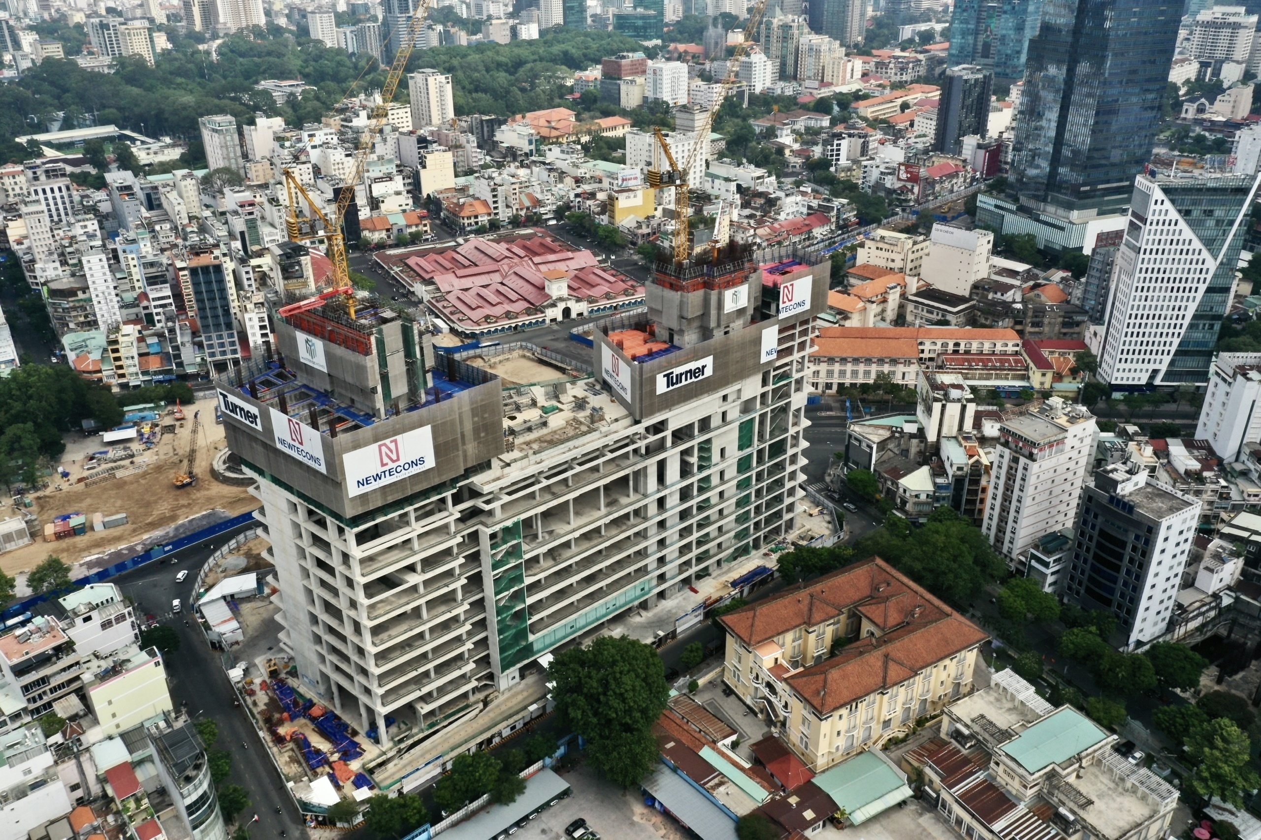 Bitexco hoan tat ban sieu du an tu giac Ben Thanh hinh anh