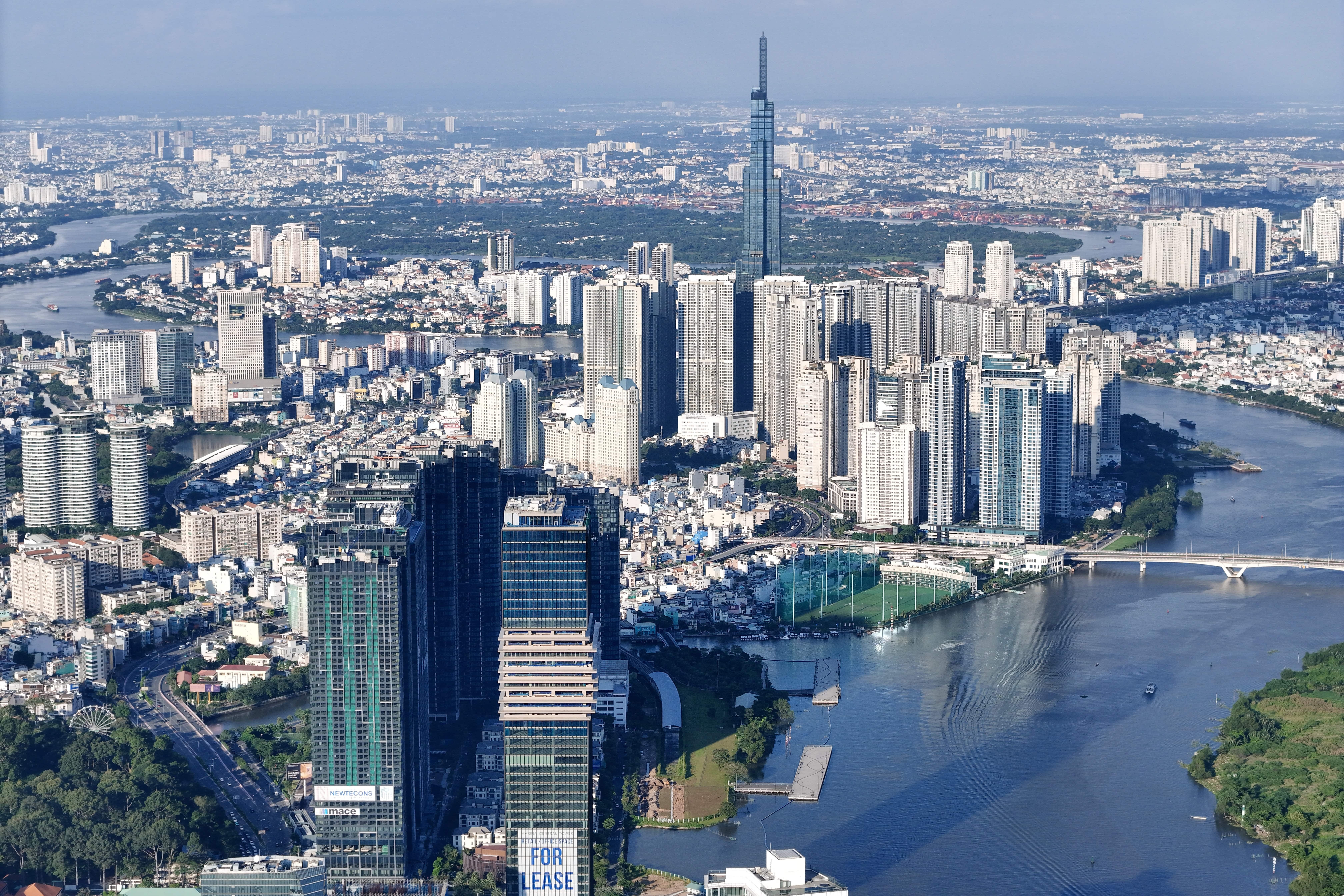 Dieu tra hon 7.500 tuyen duong de xay dung bang gia dat moi o TP.HCM hinh anh