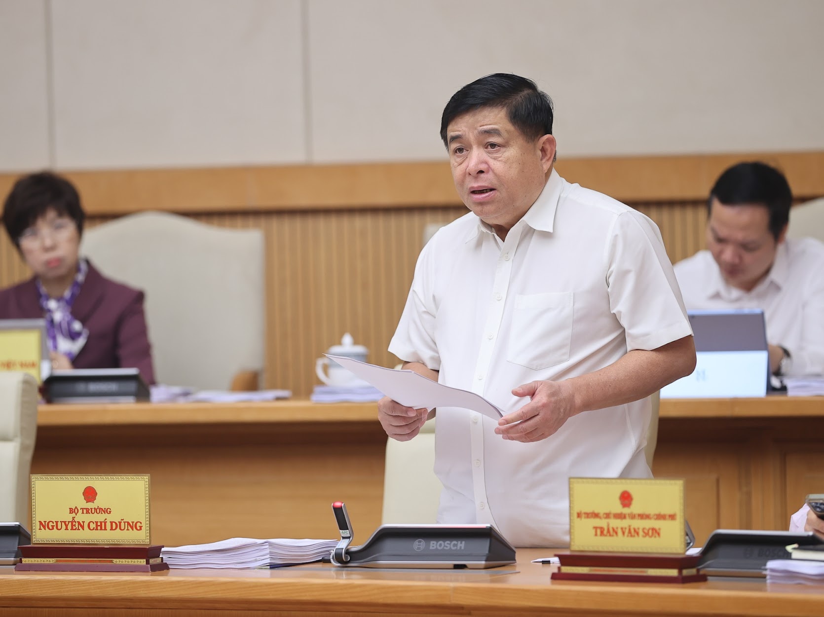 Chinh phu phan dau GDP quy IV tang 7,5% hinh anh