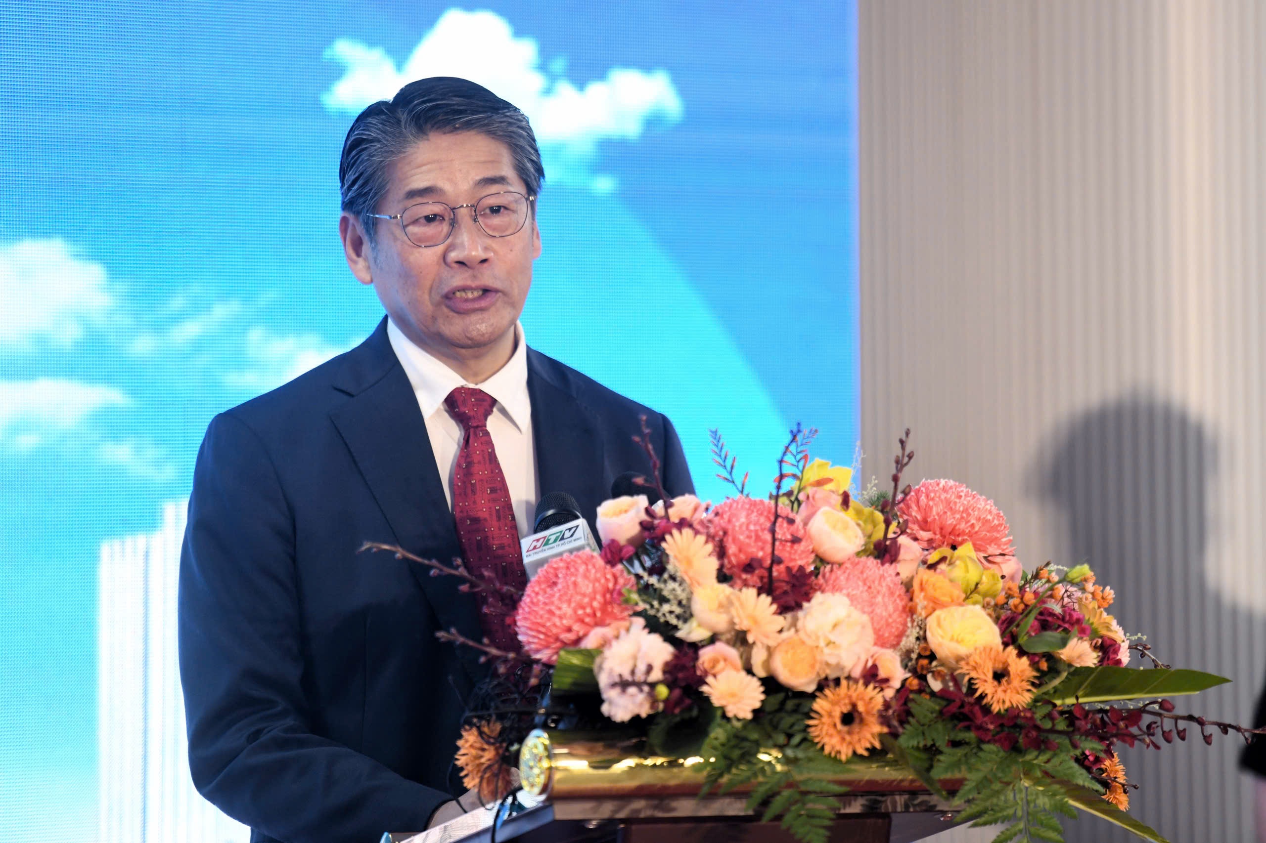 ben thanh suoi tien anh 6