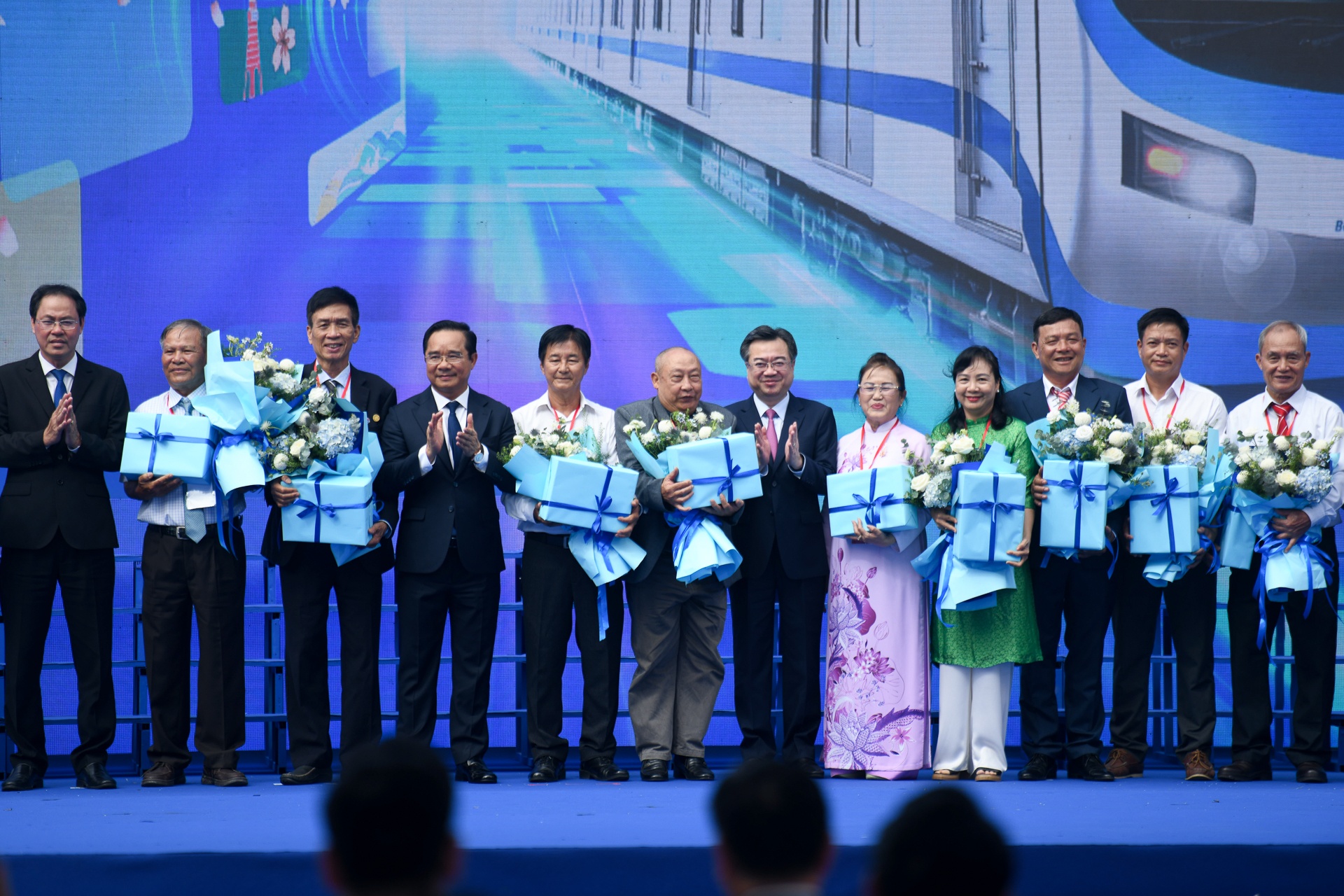 khanh thanh metro anh 6