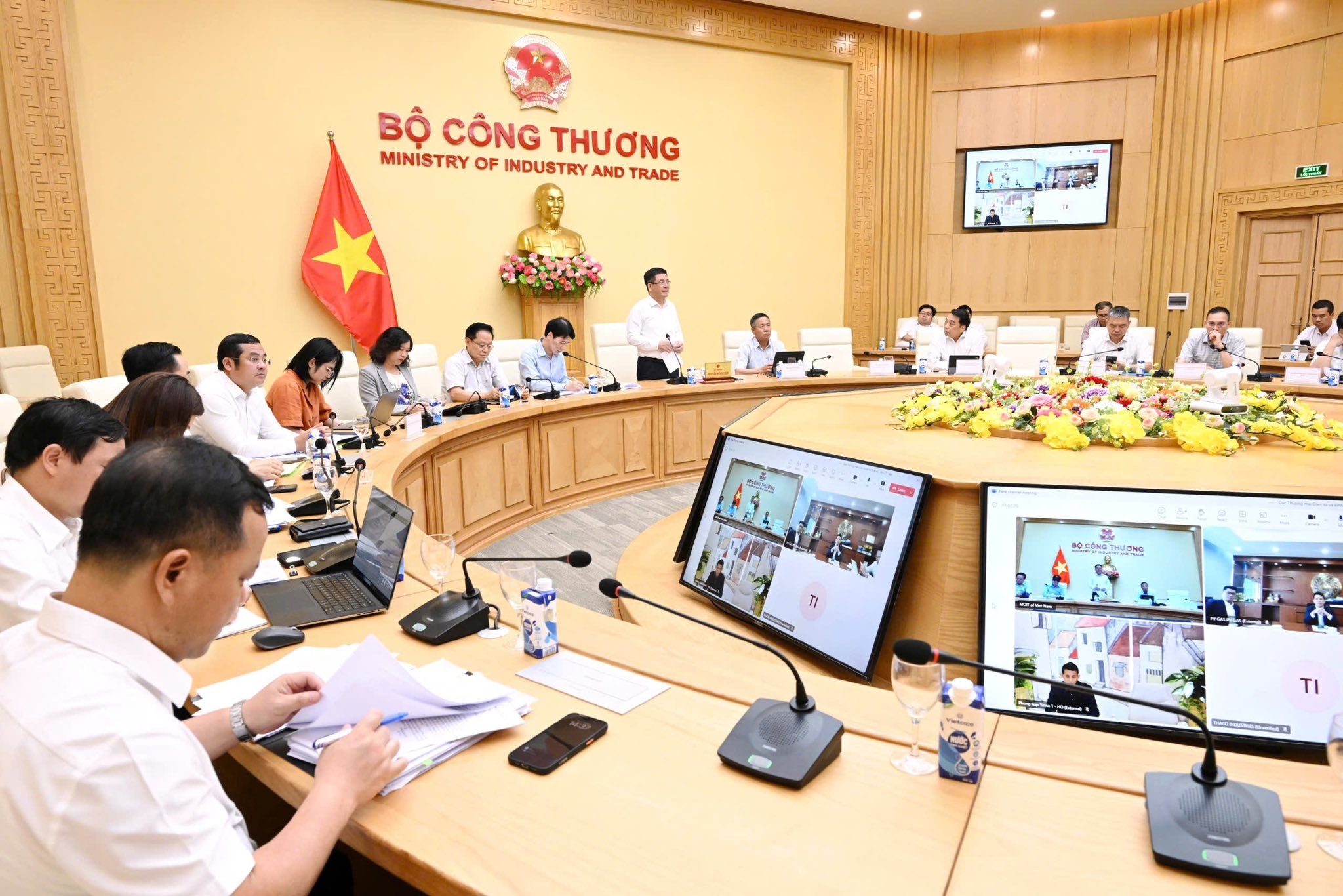 bo cong thuong,  nguyen hong dien anh 1