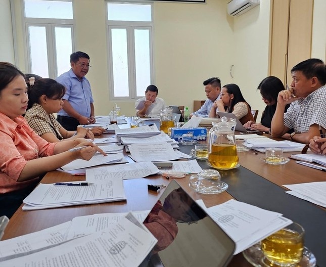 tphcm go vuong anh 3