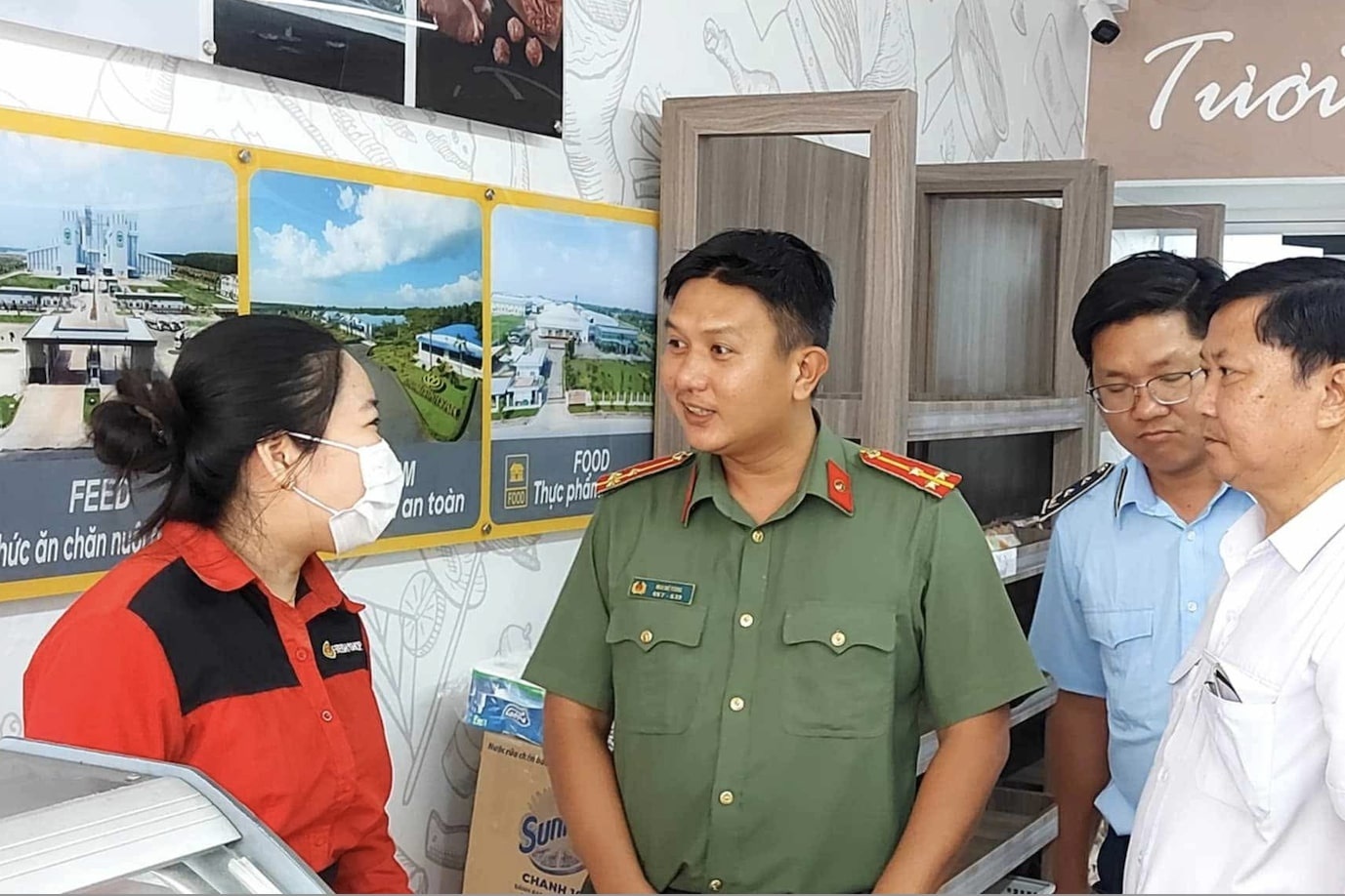 Nguoi to C.P. ban heo benh la nhan vien cu, da nghi viec tu nam 2023 hinh anh