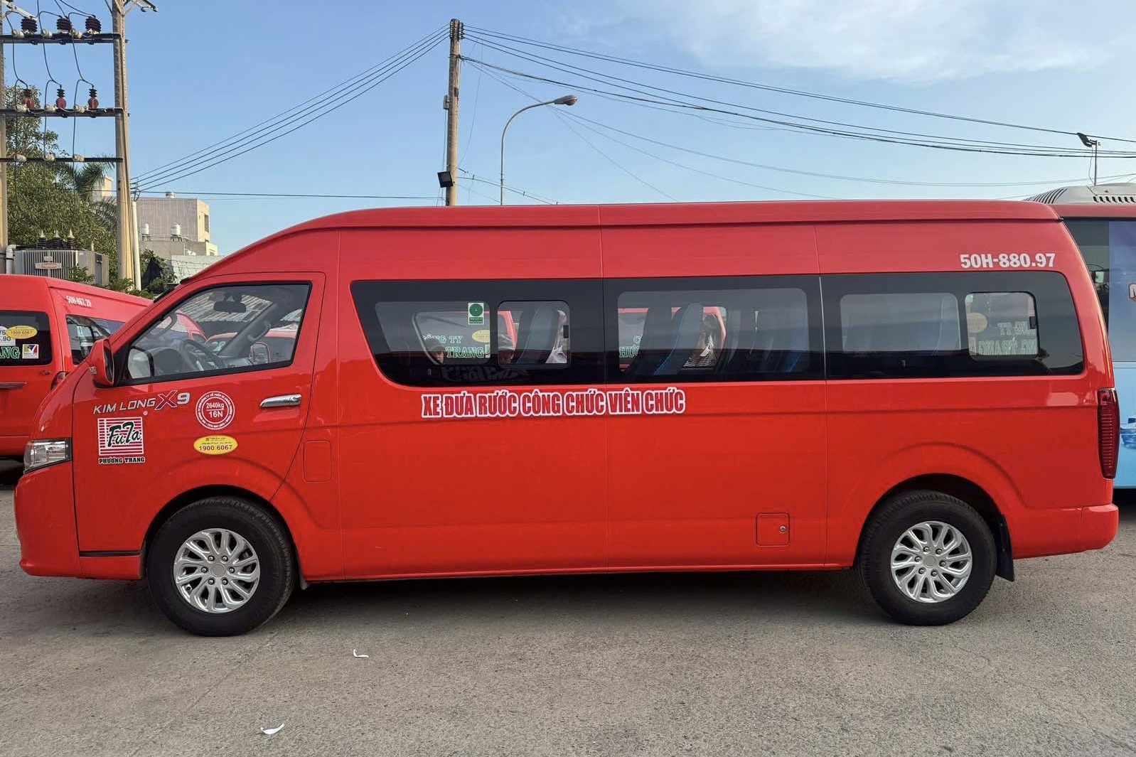 Ly do chua nhieu cong chuc di xe buyt mien phi den TP.HCM lam viec hinh anh