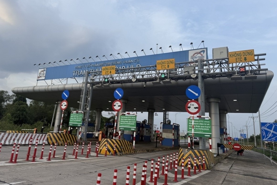 Nap tien VETC bi khau tru 10%, nguoi dan 'keu troi' hinh anh