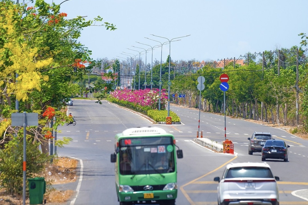 Nguoi dan Can Gio, Con Dao duoc uu dai gi khi chuyen sang xe dien? hinh anh