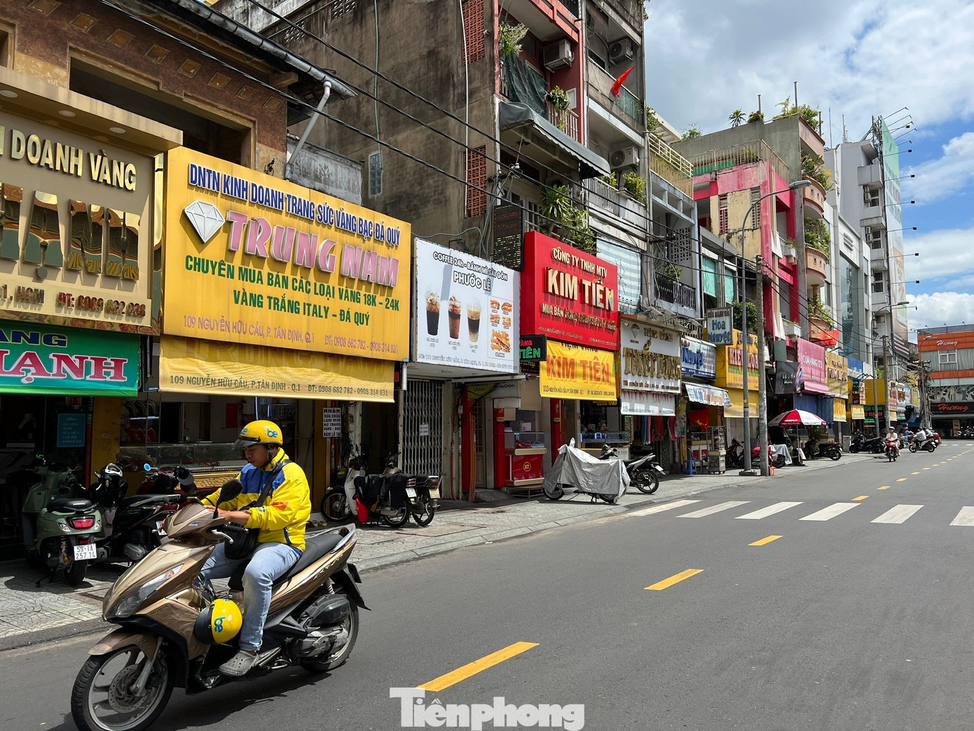gia vang hom nay,  mua vang tphcm anh 7