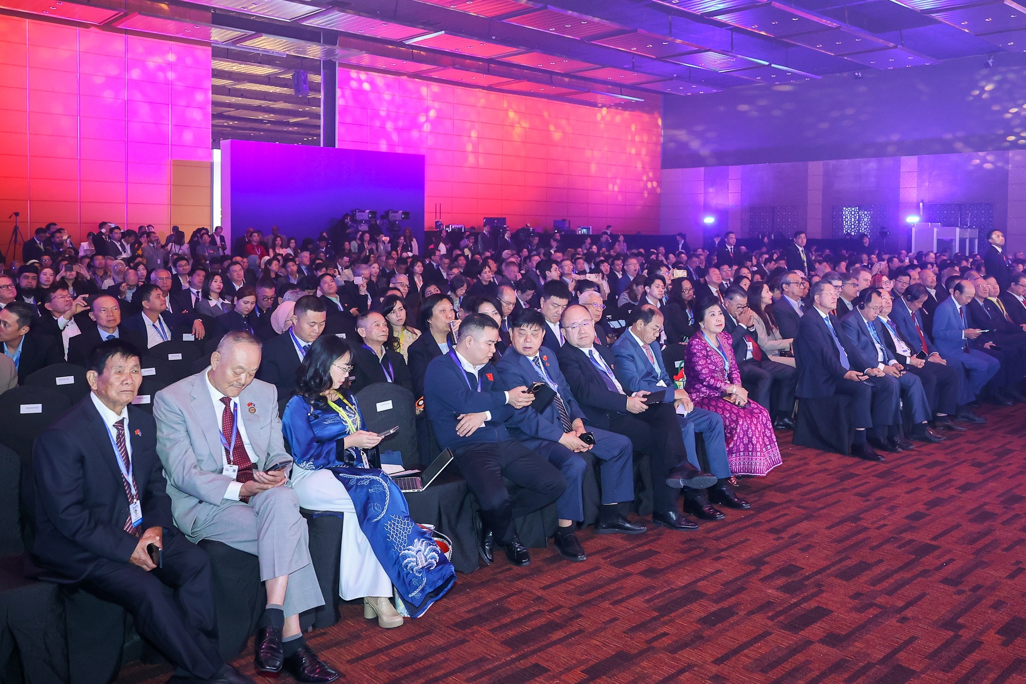 Thu tuong,  Asean anh 1