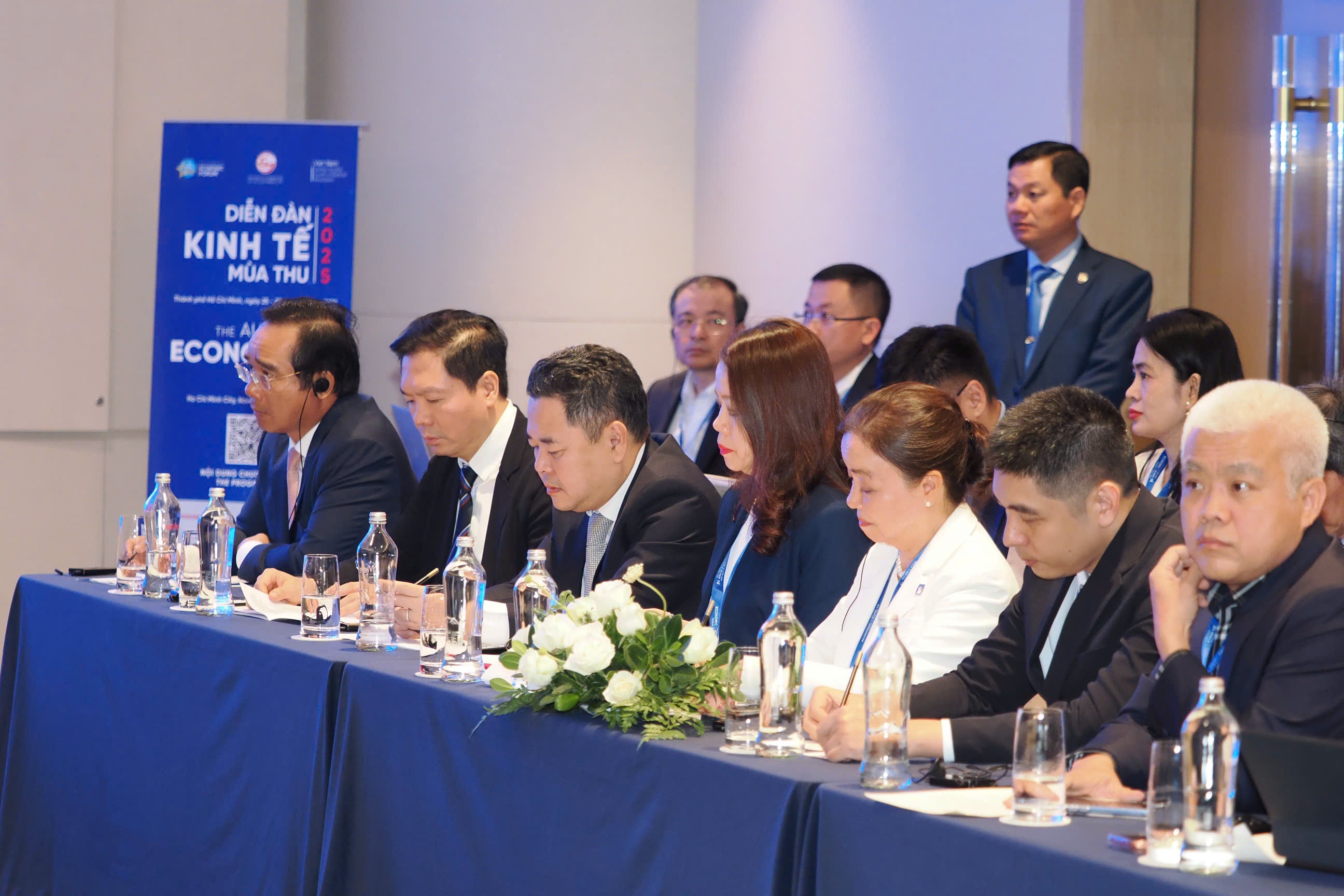 thu tuong pham minh chinh anh 1