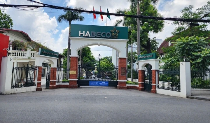 dat vang ha noi anh 3