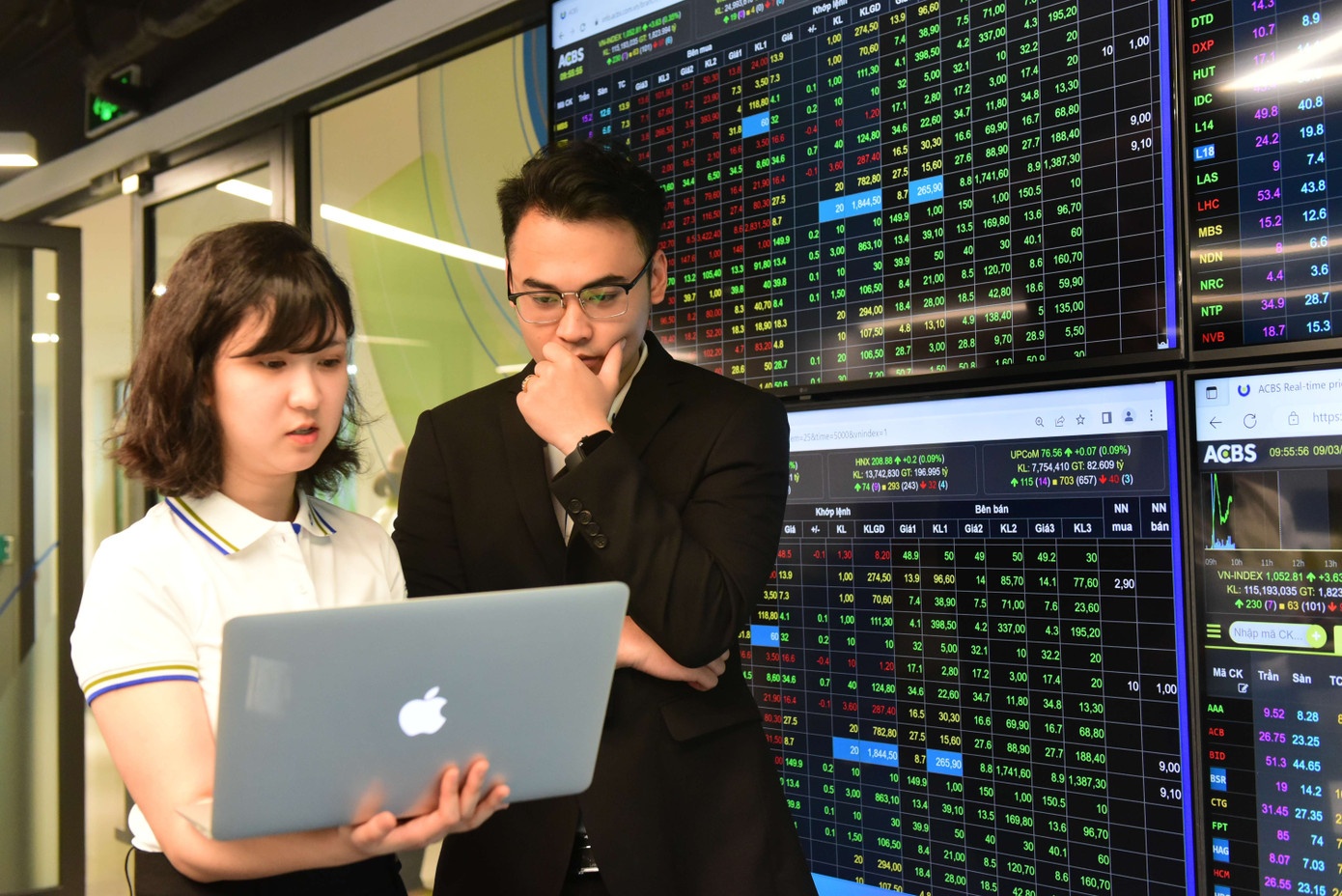 IPO ram ro, tuong toan 'bom tan' len san hoa ra 'bom xit' hinh anh