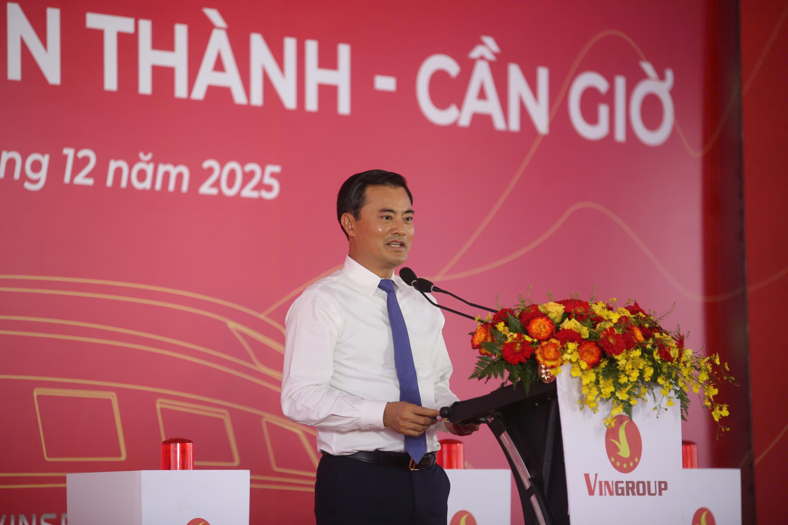 ben thanh can gio anh 12