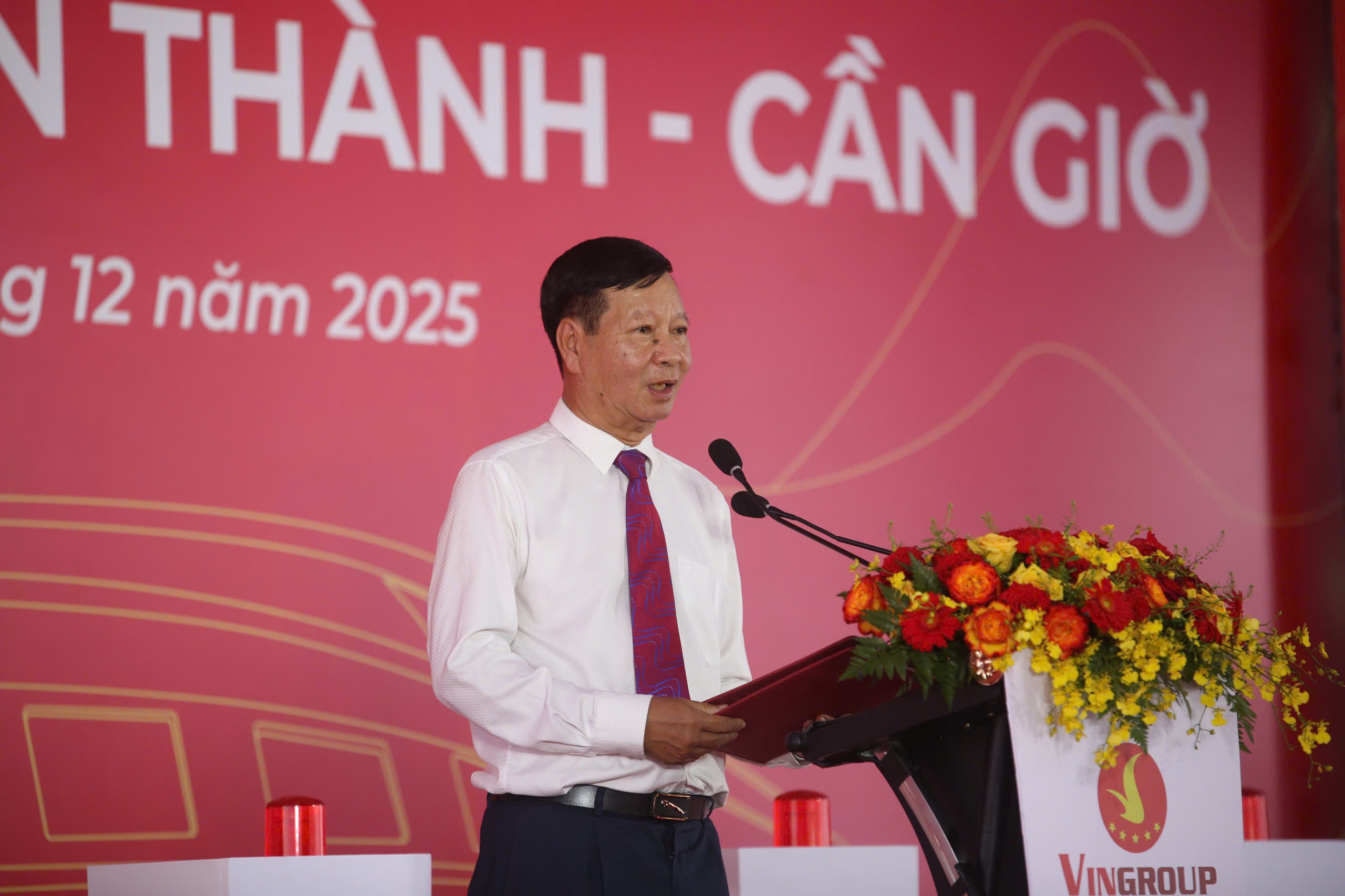 ben thanh can gio anh 3