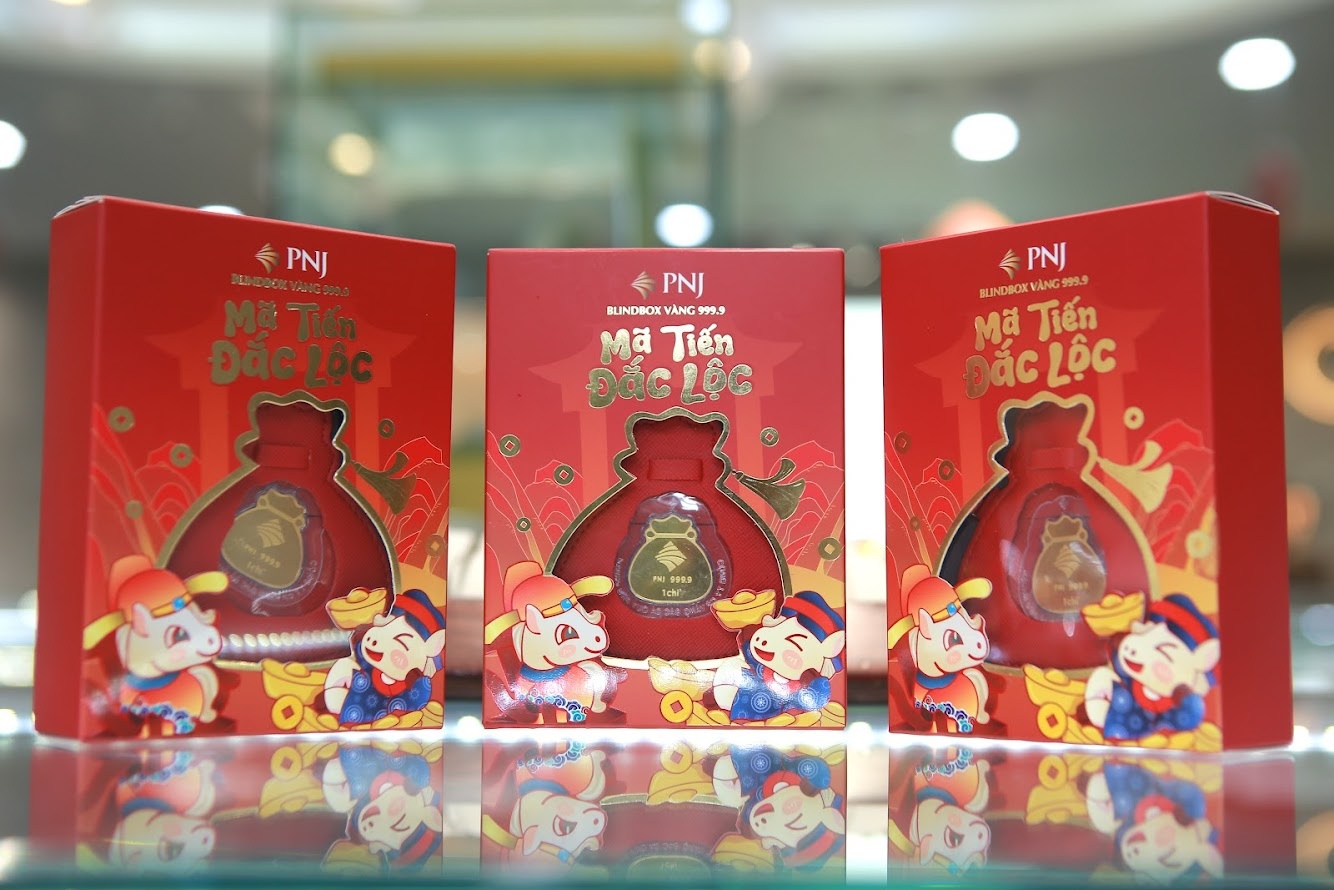 mua vang Tet Binh Ngo anh 3