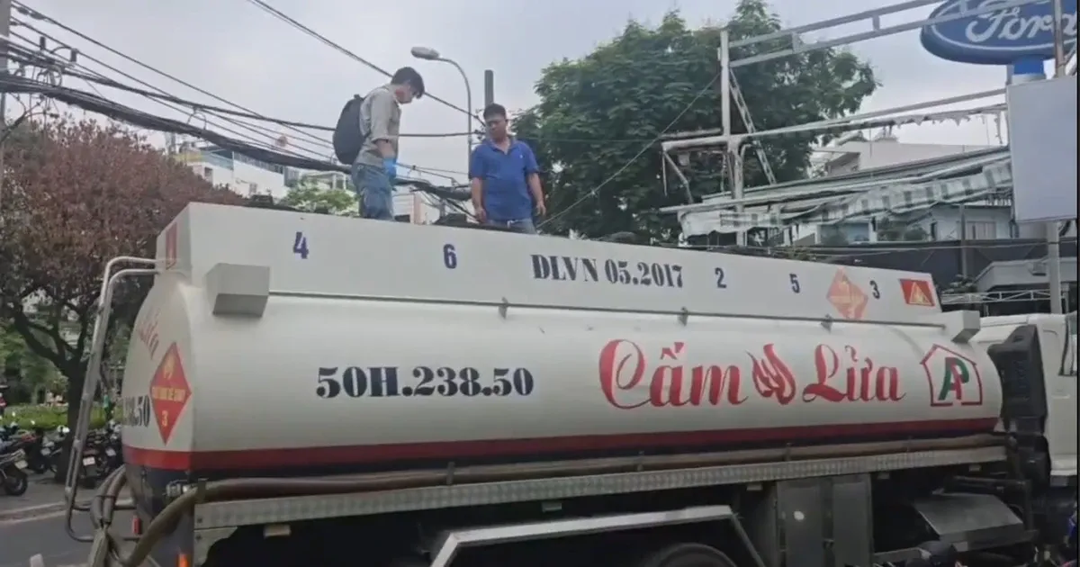 Vu lum xum xang gia: He lo hoa chat pha tron 'pha xe' hinh anh