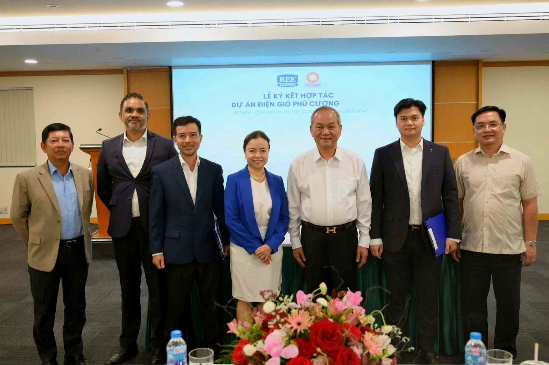 Cong ty ba Nguyen Thi Mai Thanh thau tom du an dien gio hinh anh