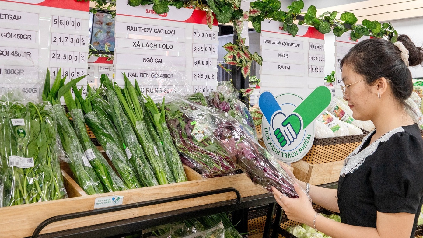 xung dot trung dong anh 4