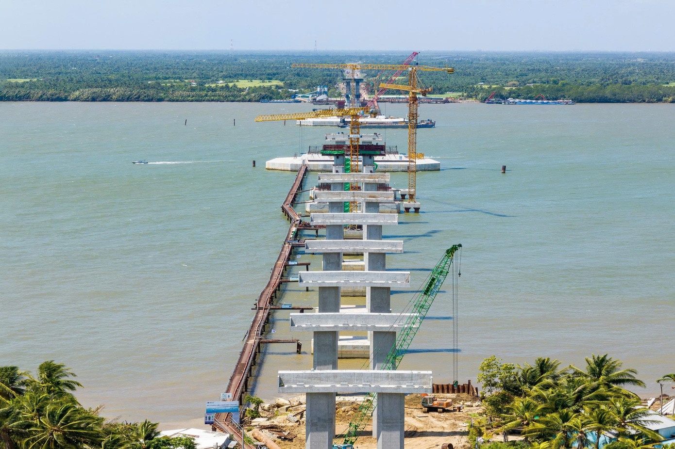 'Khat' vat lieu, du an giao thong trong diem lo rui ro tien do hinh anh