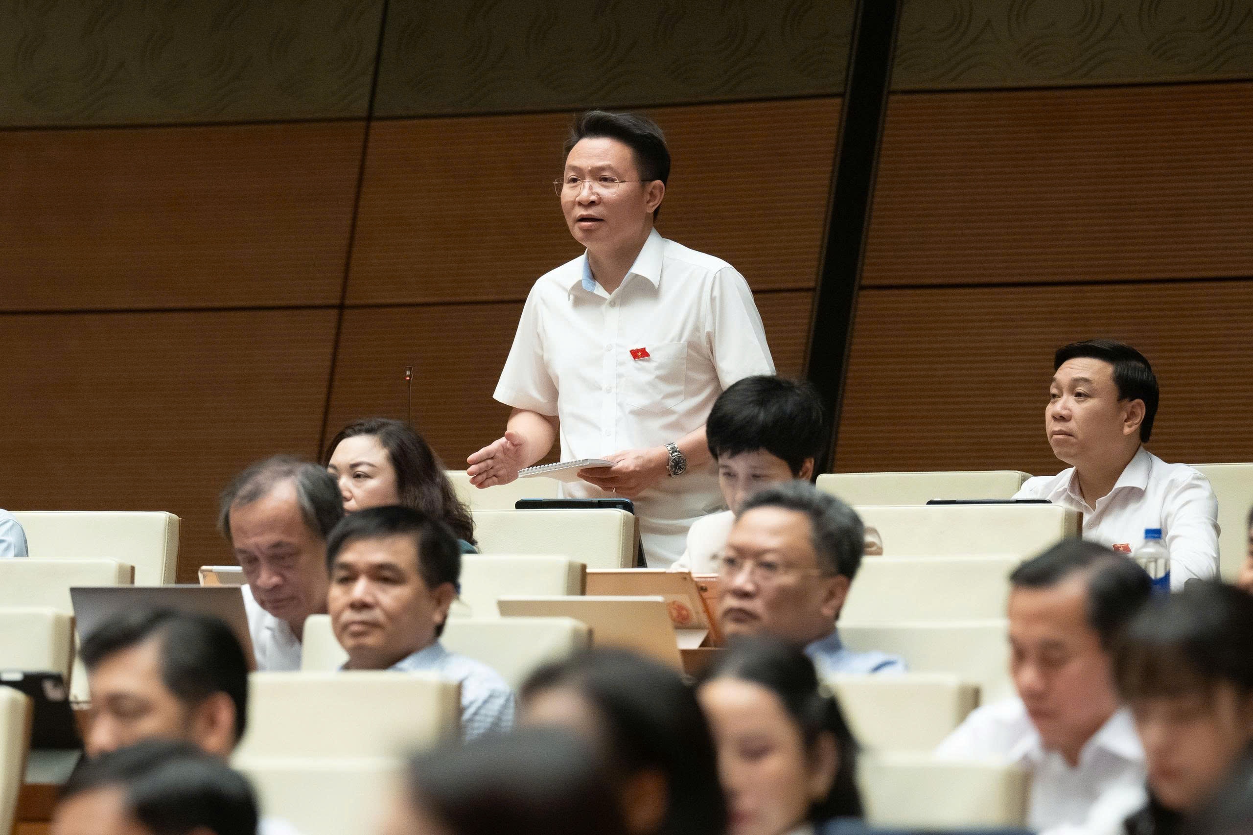 De xuat bo quy dinh bat buoc cong chung giao dich bat dong san hinh anh