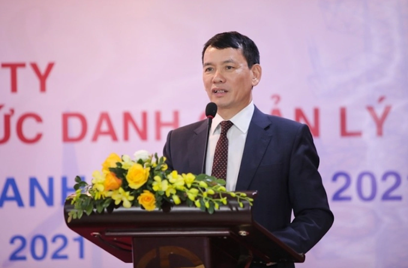PC1 thong bao Chu tich Trinh Van Tuan cung 6 lanh dao bi khoi to hinh anh
