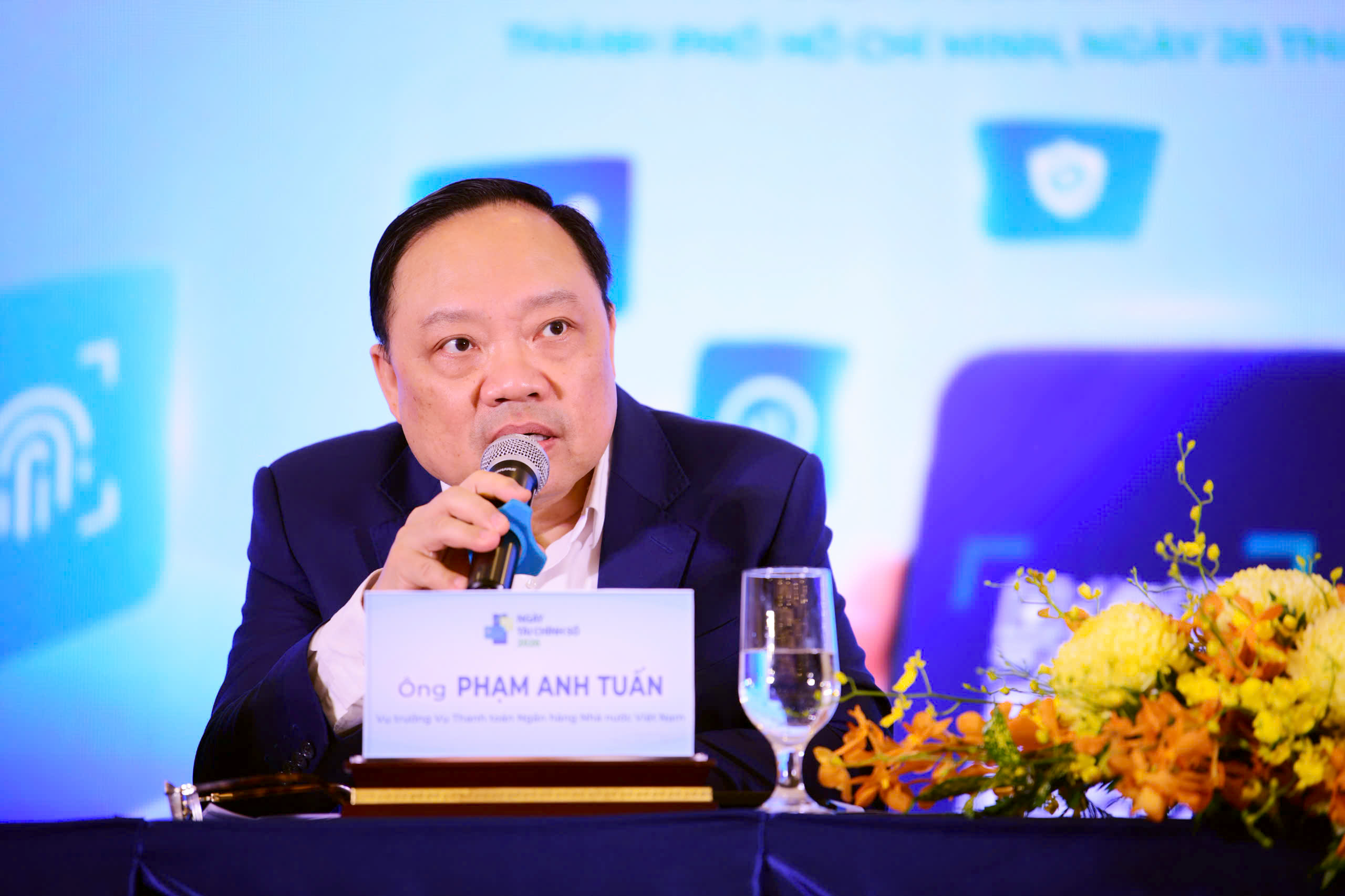 Hon 1,3 trieu giao dich ngan hang bi chan do nghi lua dao hinh anh
