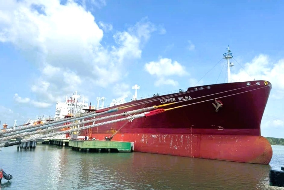PV GAS nhap them gan 120.000 tan LNG va LPG hinh anh