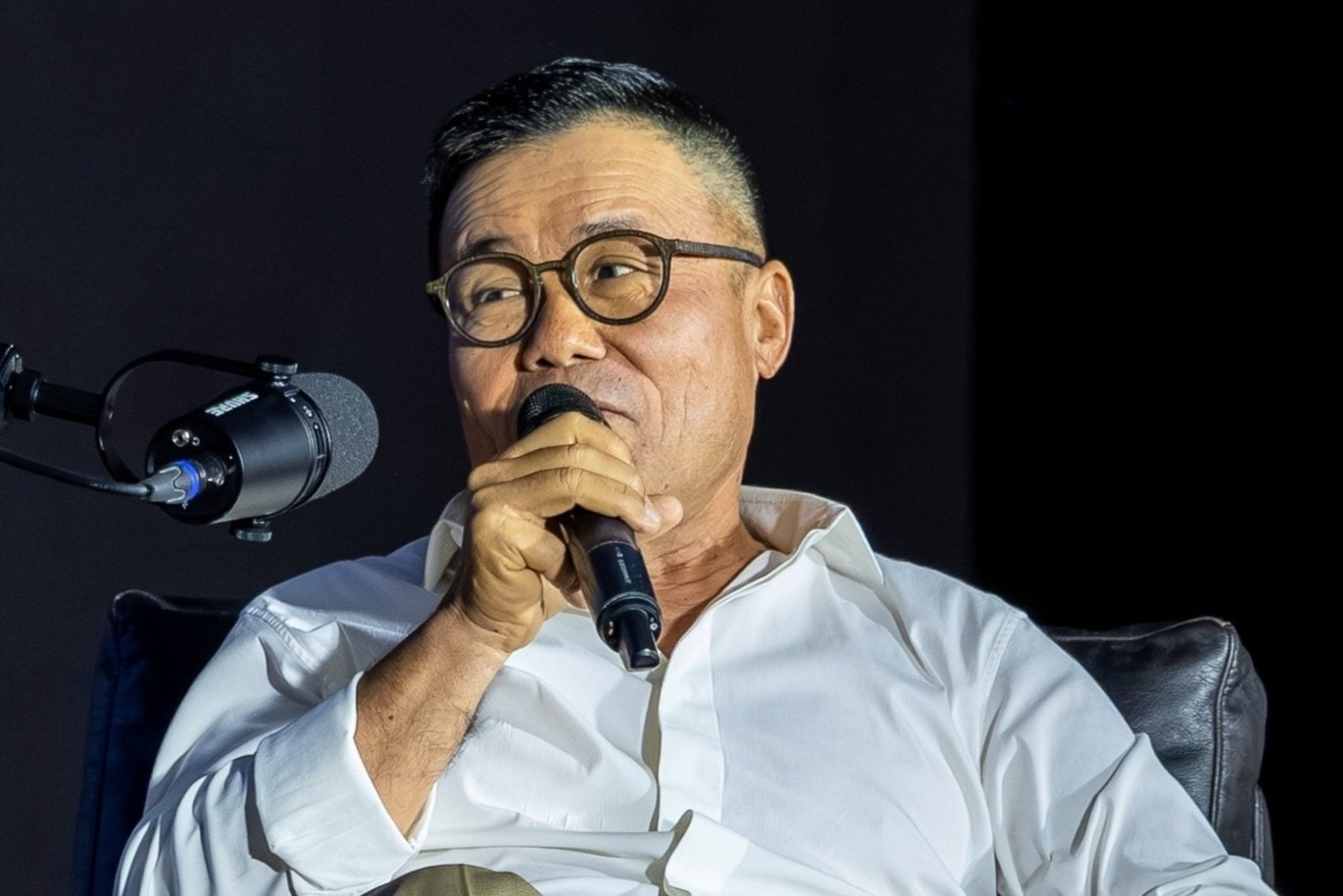 Chu tich SSI Nguyen Duy Hung: 'Nguoi toi than tuong la Messi' hinh anh