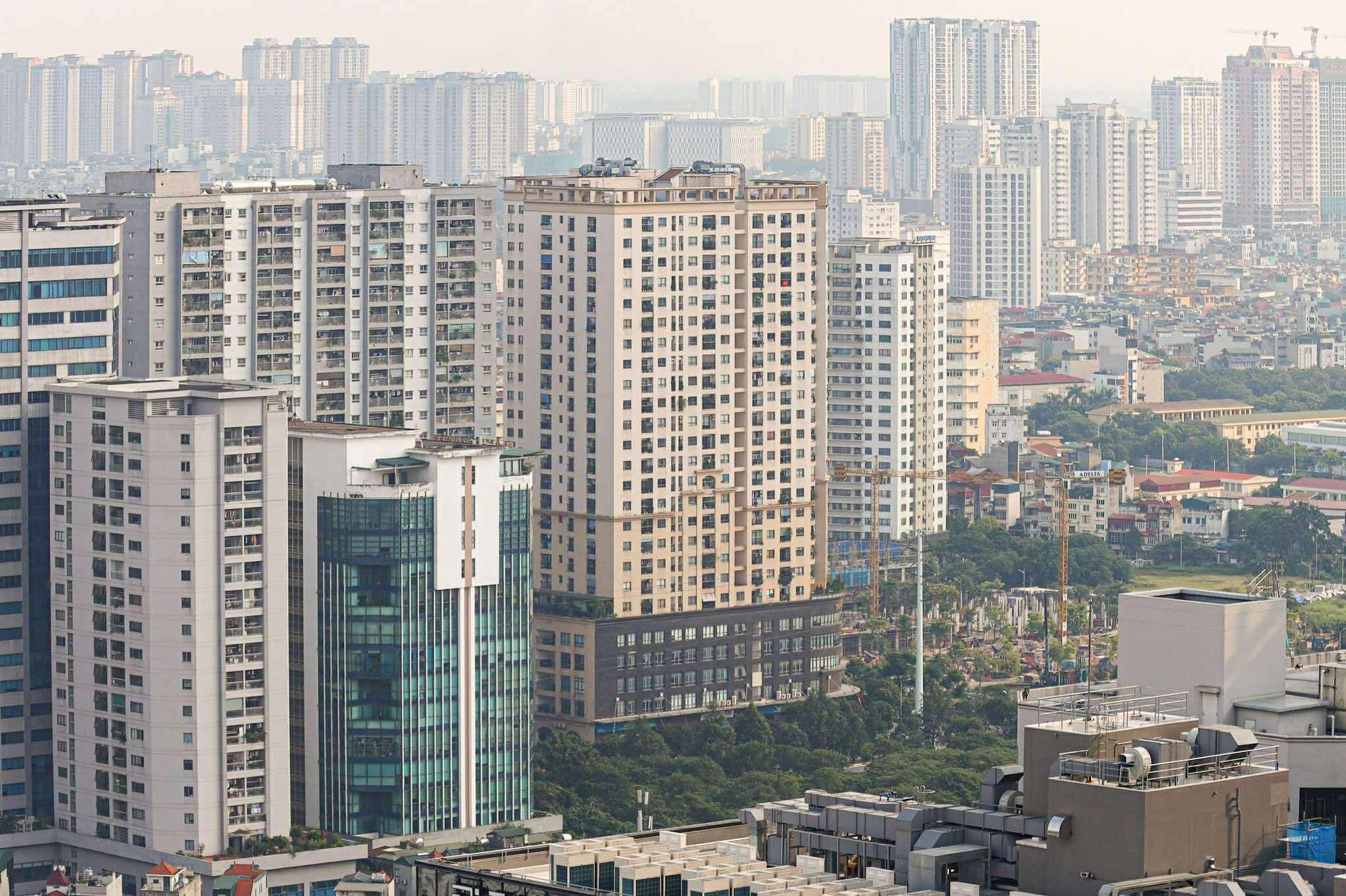 Vì sao doanh nghiệp địa ốc khó giảm giá bất động sản?