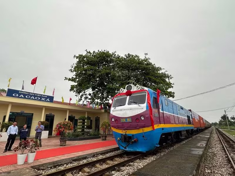 bộ t&agrave;i ch&iacute;nh ảnh 1
