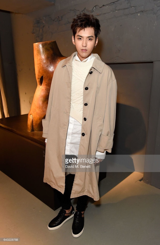 Song Hye Kyo dự show diễn Burberry ảnh 5 Song Hye Kyo du show dien Burberry anh 5