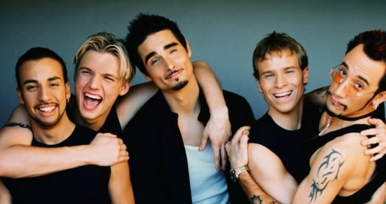 Backstreet Boys tro lai Billboard 100 sau 10 nam vang bong hinh anh
