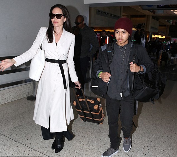 Pax Thien qua Campuchia anh 4