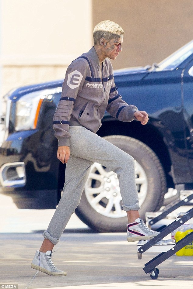 Kristen Stewart bam dap quay phim anh 3