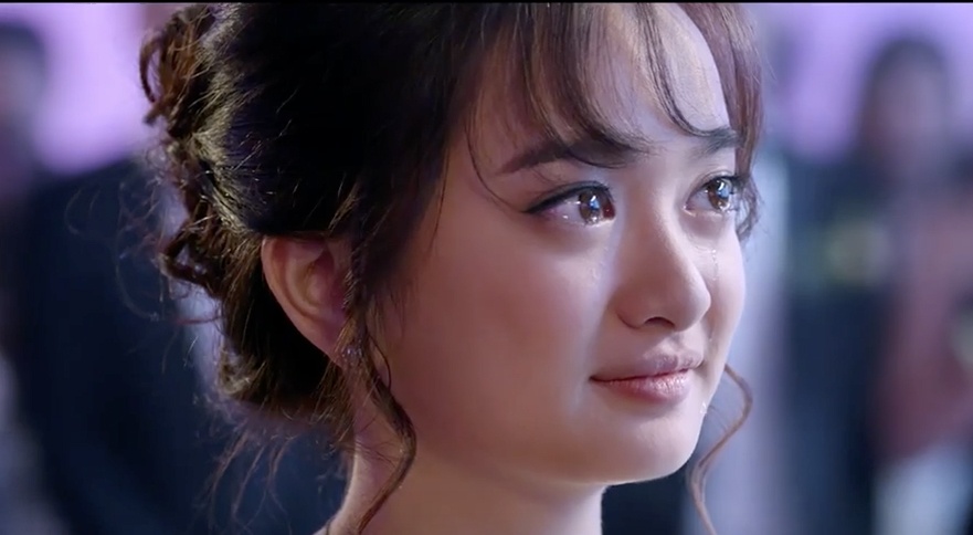 Co be 17 tuoi tong tinh trai hu trong 'Em chua 18' hinh anh