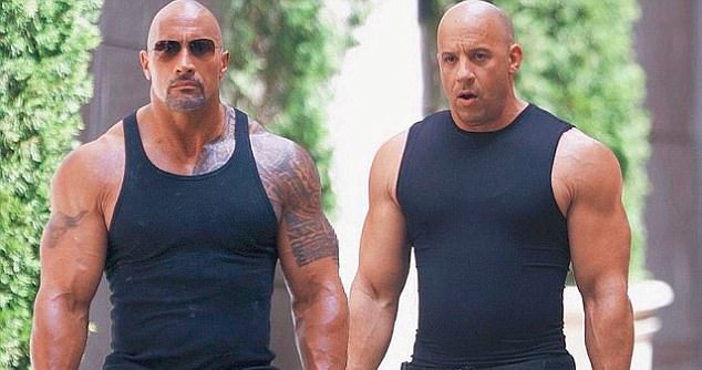 Vin Diesel va The Rock khang dinh van la anh em tot hinh anh