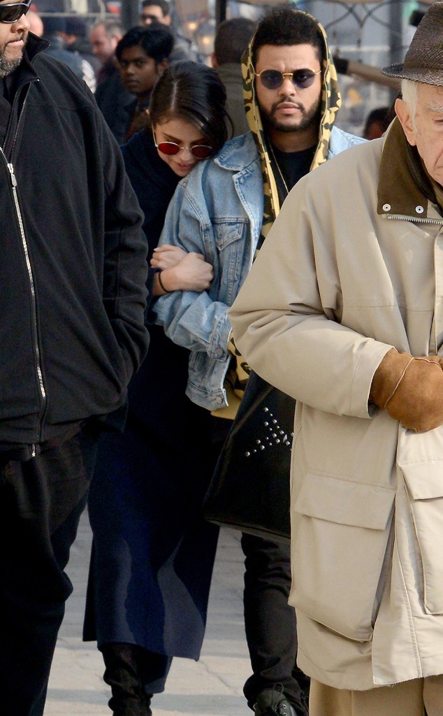 Selena Gomez tình tứ với The Weeknd ảnh 7 Selena Gomez tinh tu voi The Weeknd anh 7