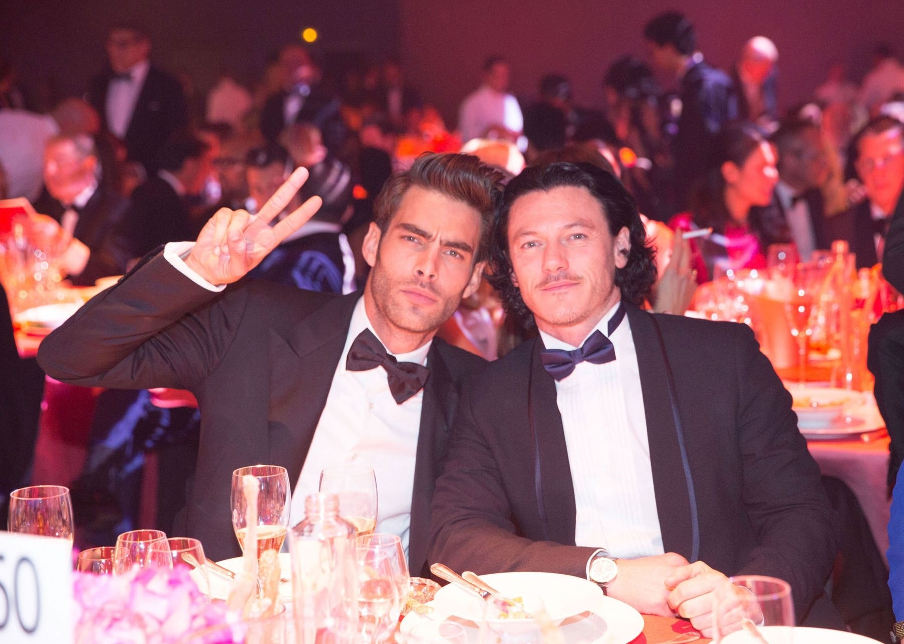 Luke Evans đồng tính ảnh 2 Luke Evans dong tinh anh 2