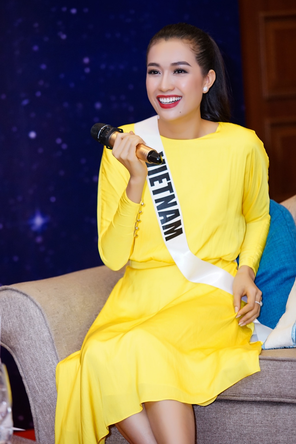 Pham Huong khoc anh 7