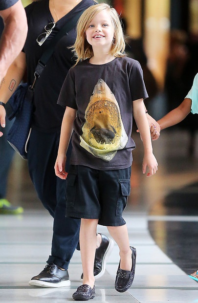 con gai Angelina Jolie Shiloh anh 7