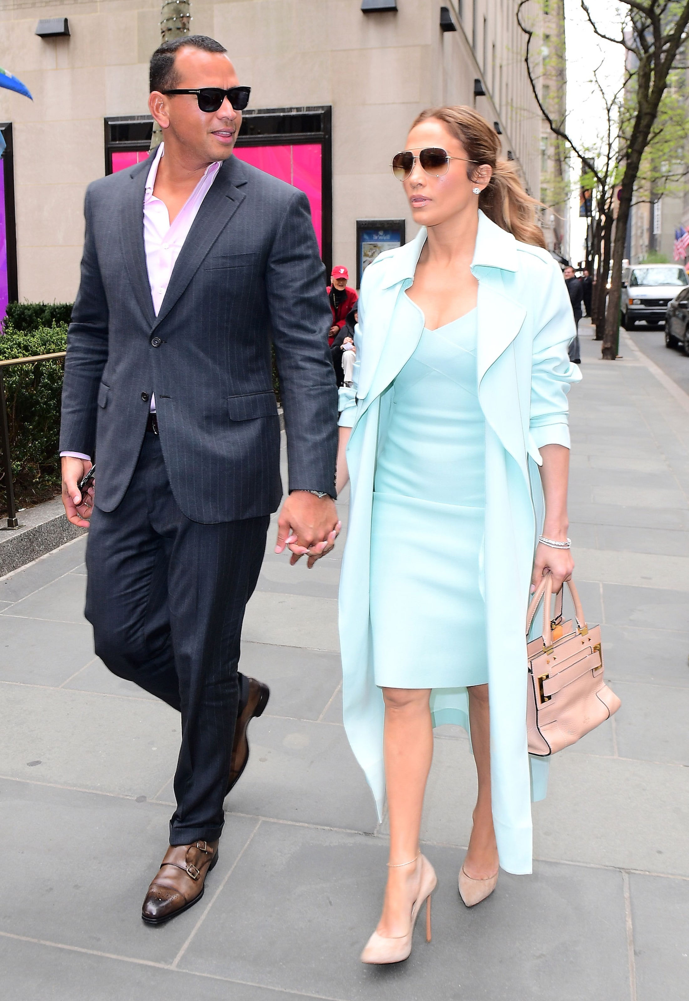 thời trang Jennifer Lopez và bạn trai ảnh 2 thoi trang Jennifer Lopez va ban trai anh 2